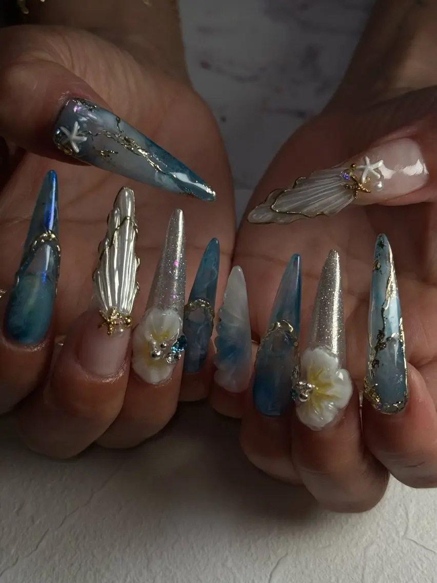 ロング ハンドネイル Latte Nail 十三のネイルデザイン