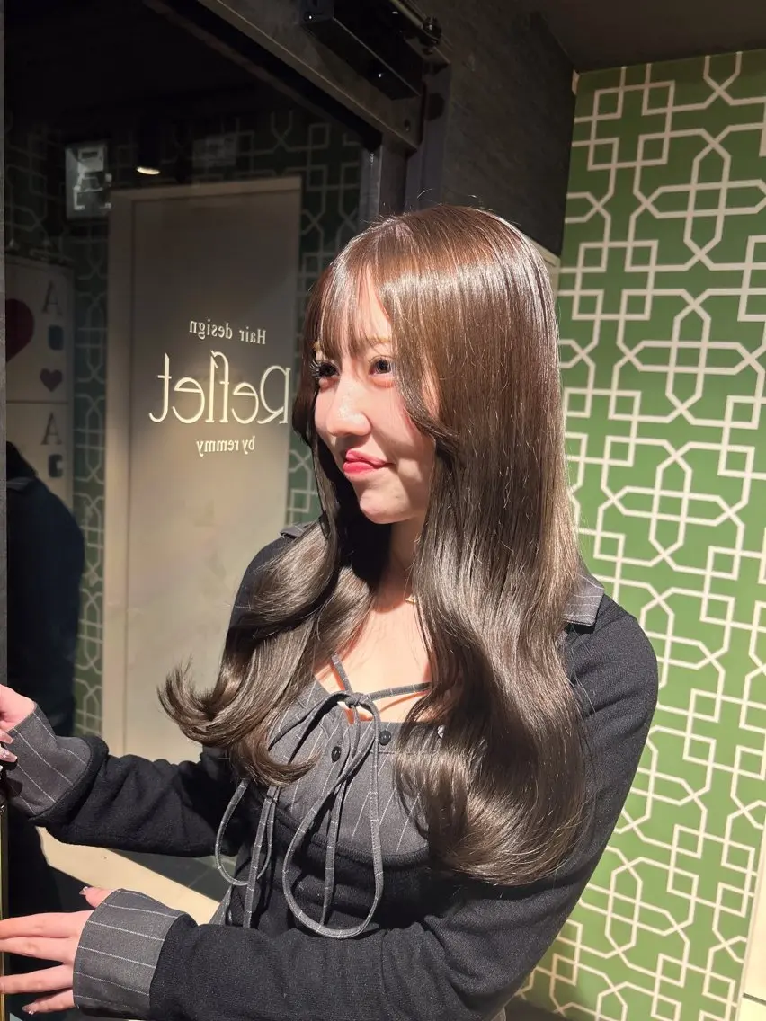 当日予約限定🌈大人気🦄透明感カラー＋トリートメント🌱の写真