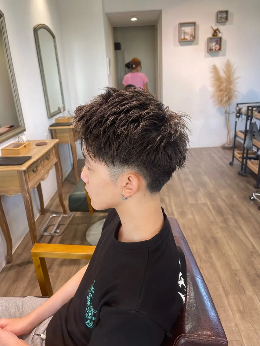 ショート メンズ カット ヘアカラー Felice Erikaのヘアスタイル
