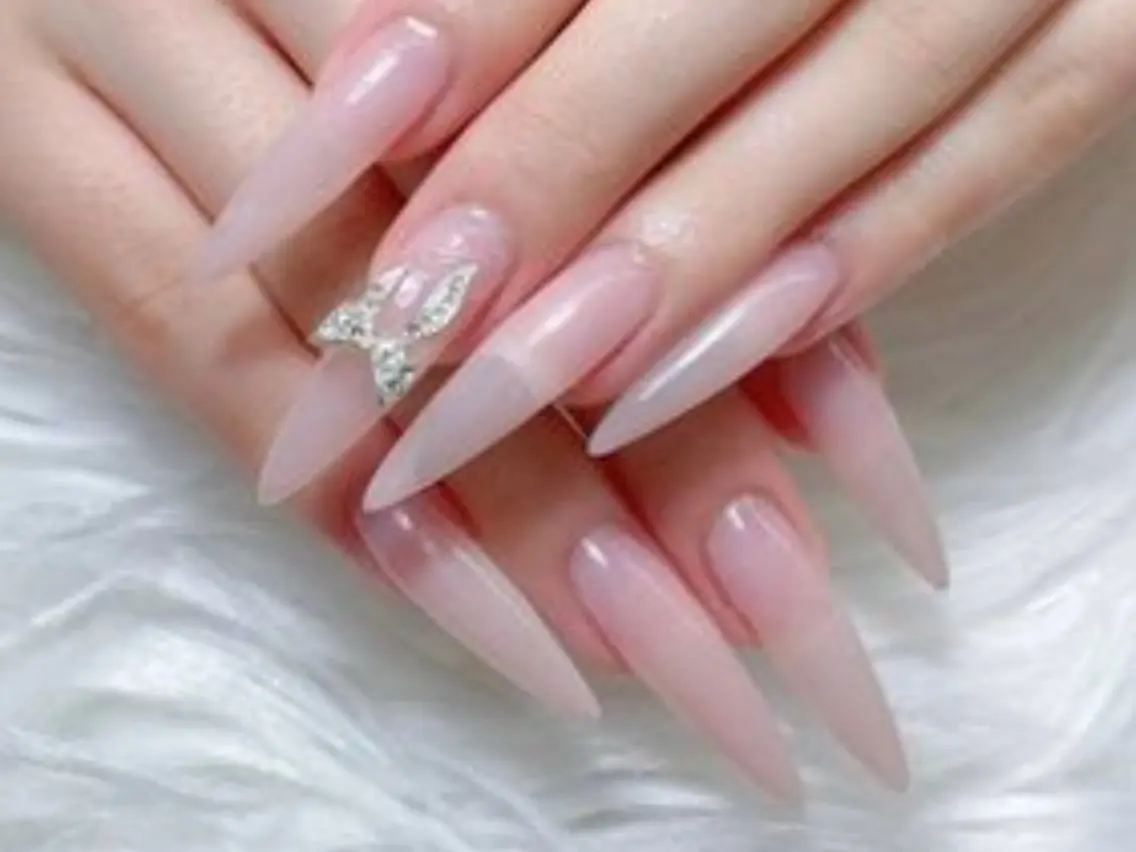 ロング 韓国風ヘア ロング ハンドネイル ハンドケア Mika nail salon 池袋のネイルデザイン
