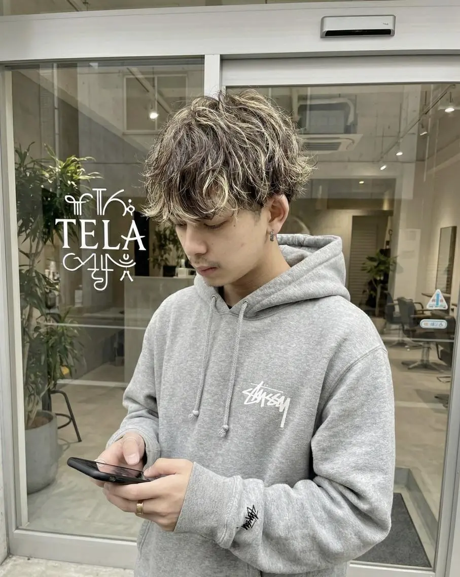 marbb付き カット+ハイライトブリーチ(ホイル6枚まで)の写真