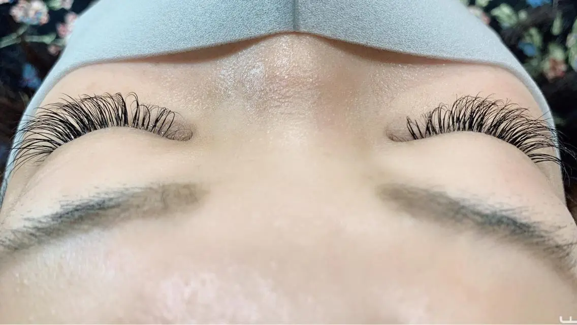 マツエク・マツパ セーブル Eyelash Salon 4Uのマツエク・マツパデザイン