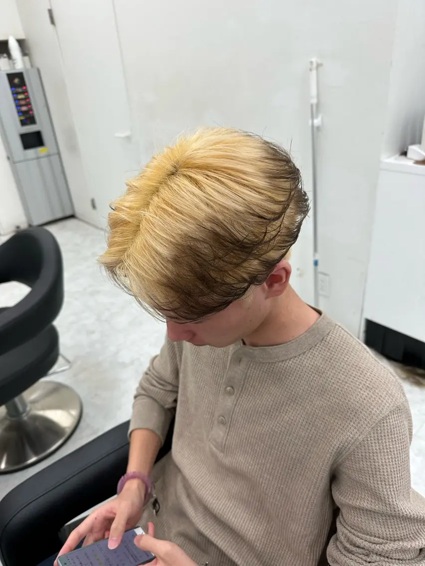 カラー メンズ カット ヘアカラー トリートメント ✂︎メンズパーマ特化 🏆メンズ美容師のヘアスタイル