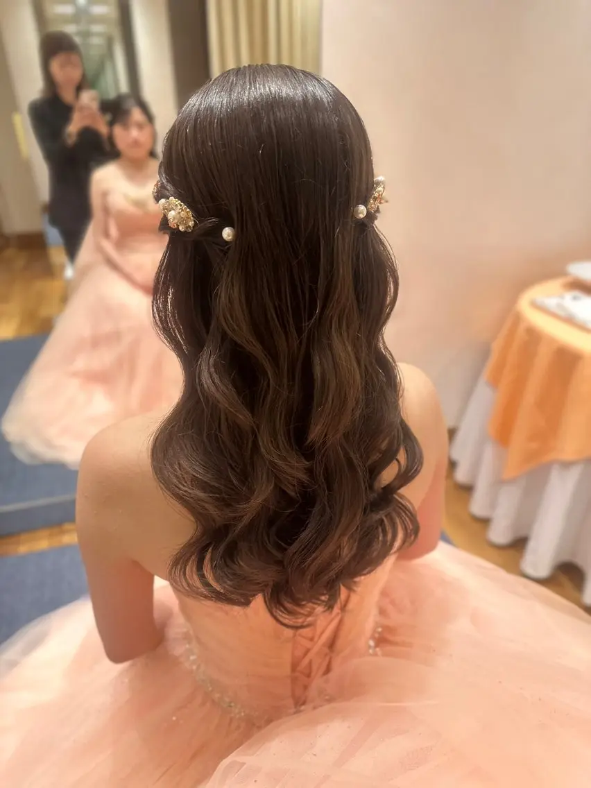 ヘアアレンジ 結婚式・ブライダル ヘアセット un/cil (ｱﾝｼﾙ)のマツエク・マツパデザイン