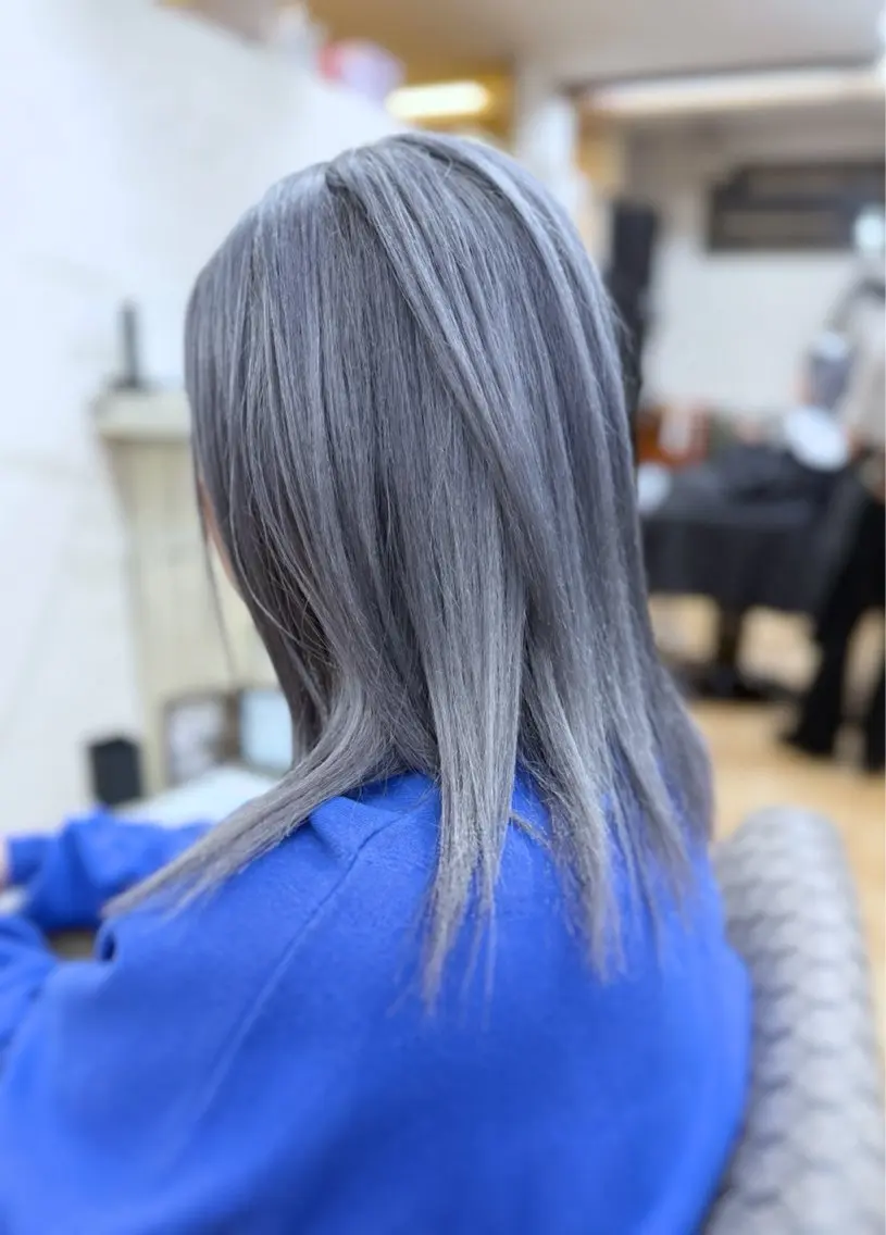ミディアム dolphin ownerのヘアスタイル