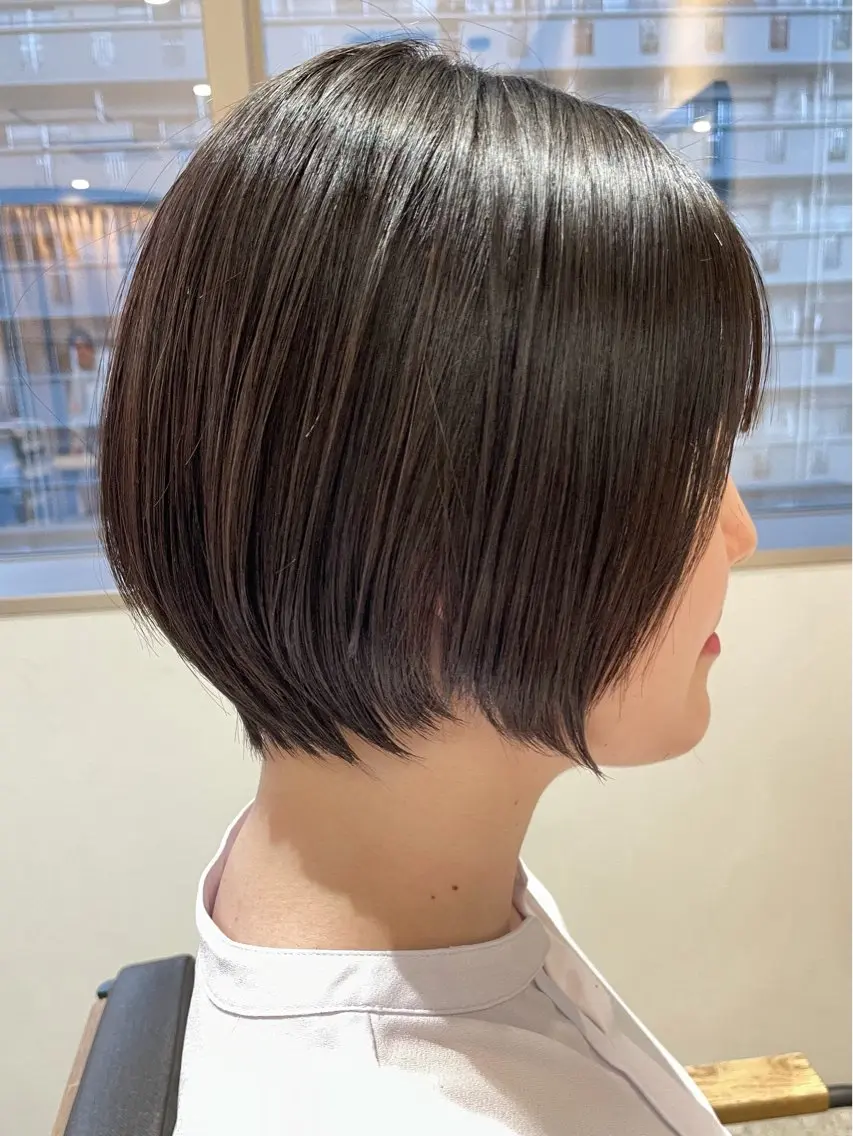 ショート カット 縮毛矯正 トリートメント 🌟透明感カラー× 小顔カット いっせいのヘアスタイル