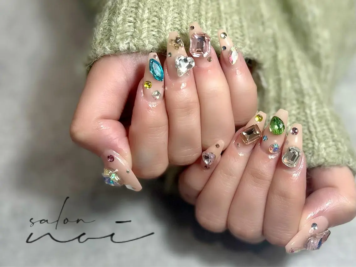 ネイル アートネイル ハンドネイル salon noiのネイルデザイン