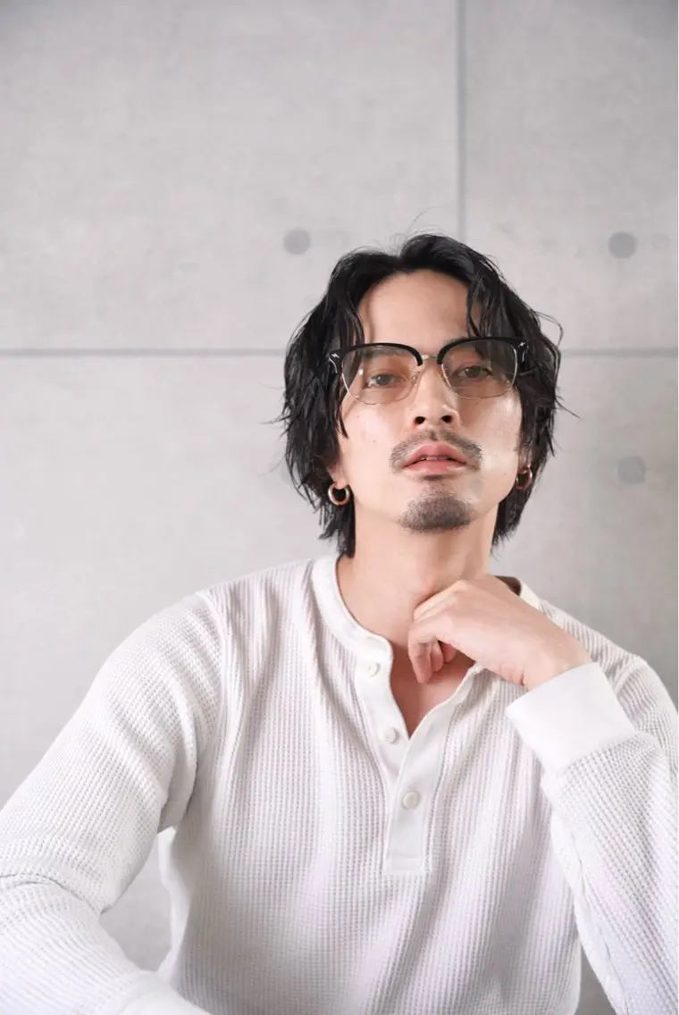 ミディアム パーマ メンズ カット パーマ ヘアセット 🔥メンズ専門🔥 山田 パーマ大人気◎のヘアスタイル