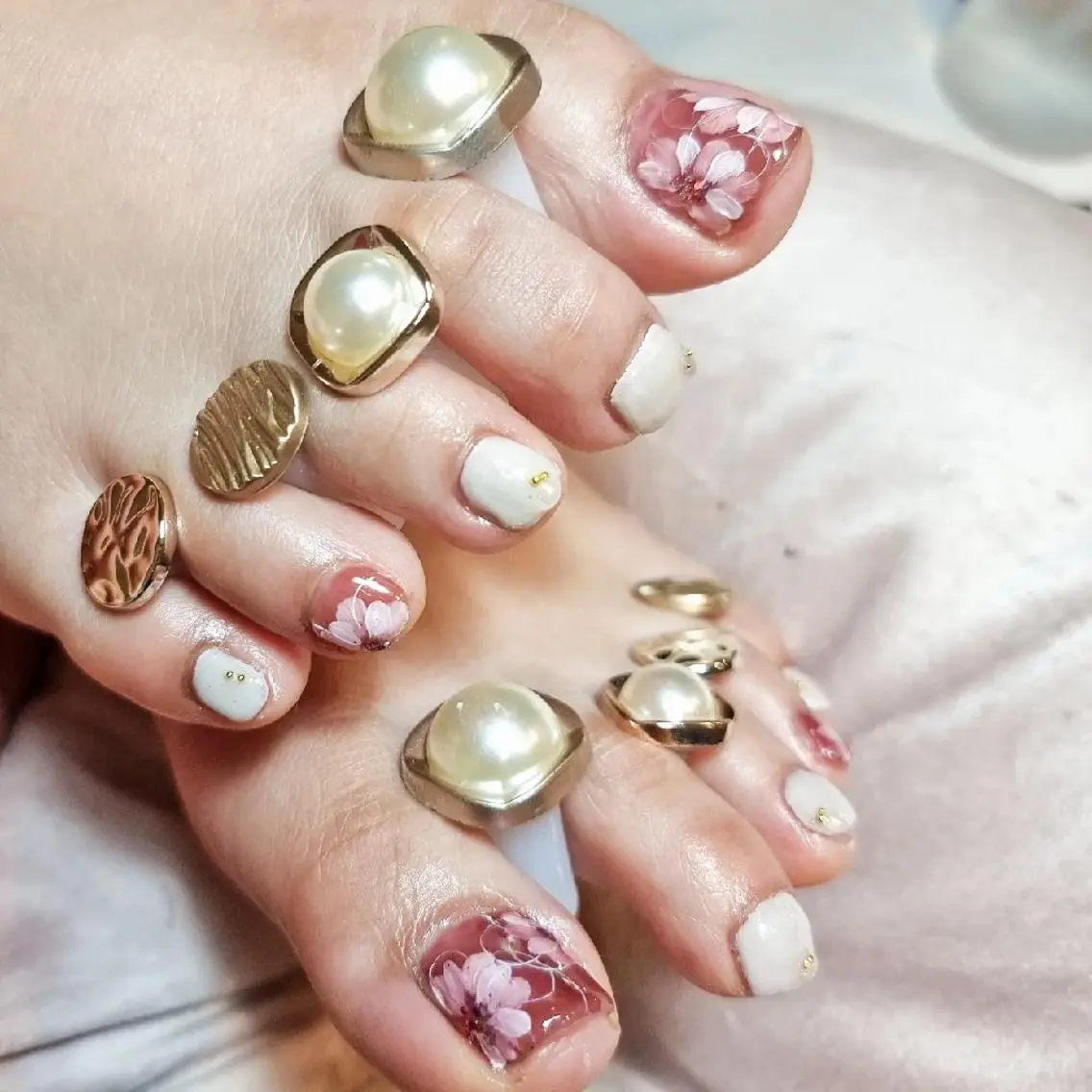 ネイル フットネイル Nailsalon Tsuki.のネイルデザイン