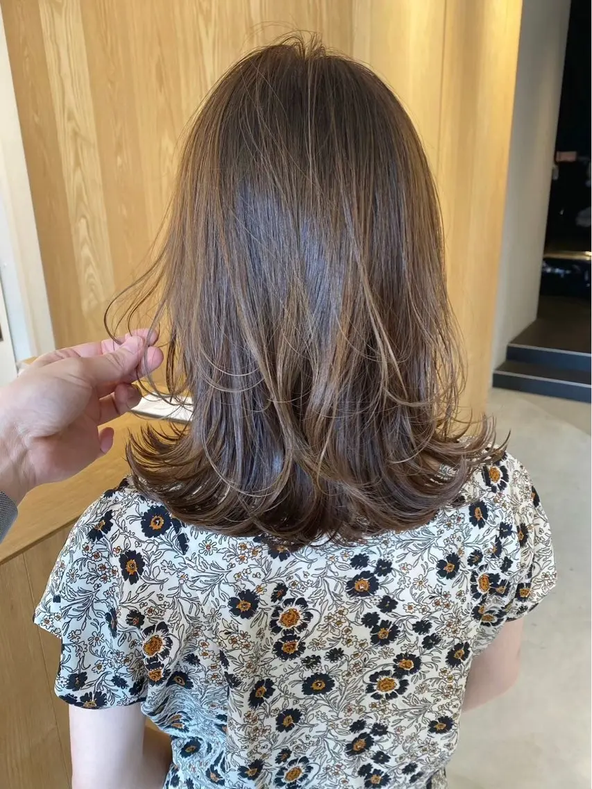 ミディアム カット トリートメント 林 実果のヘアスタイル