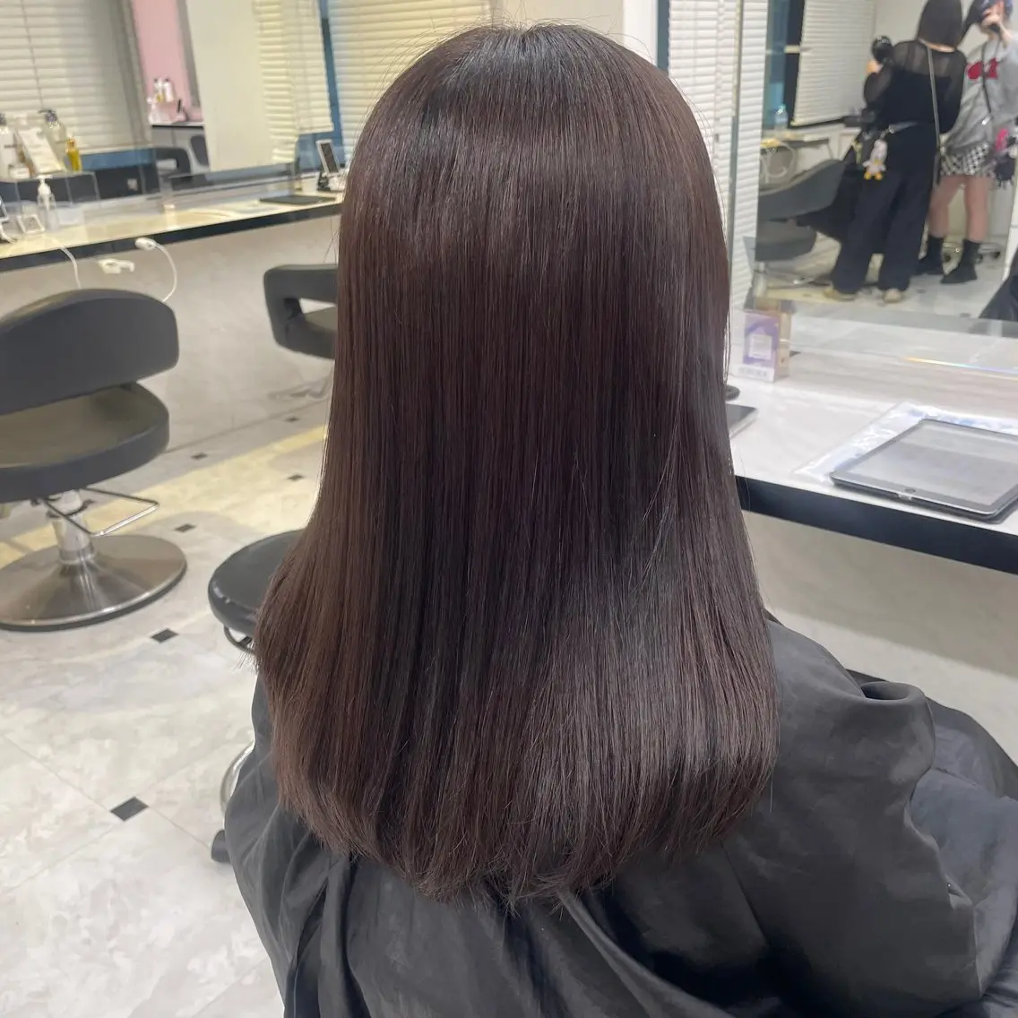 ミディアム ヘアカラー うる艶トレンドヘア 🕊️上野BABYのヘアスタイル