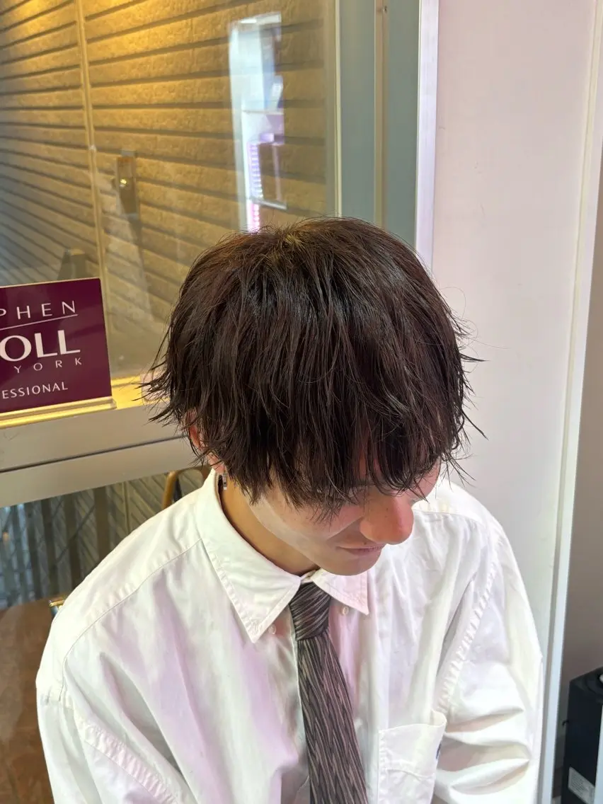 カラー ヘアカラー メンズハイトーン 北斗💍レイヤーのヘアスタイル