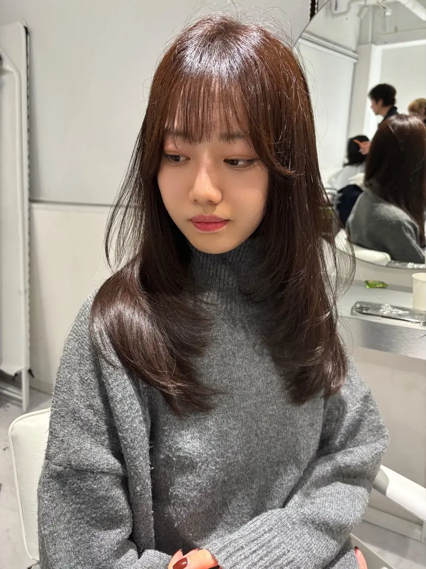 ロング レイヤーカット🤍 seriraのヘアスタイル