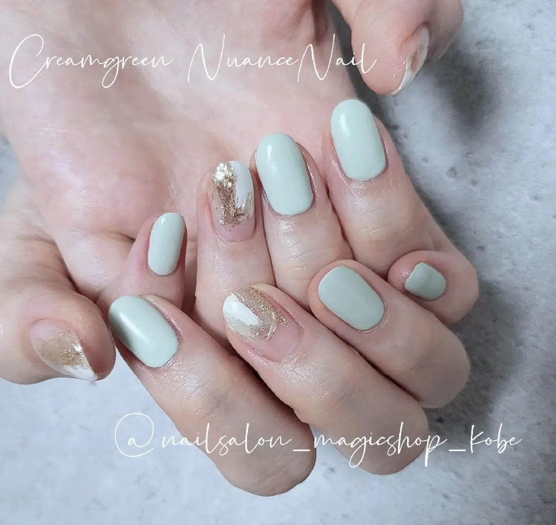 ネイル クリアネイル ジェルネイル ゴールド グリーン ミラーネイル ハンドネイル Nailsalon MagicShopのネイルデザイン