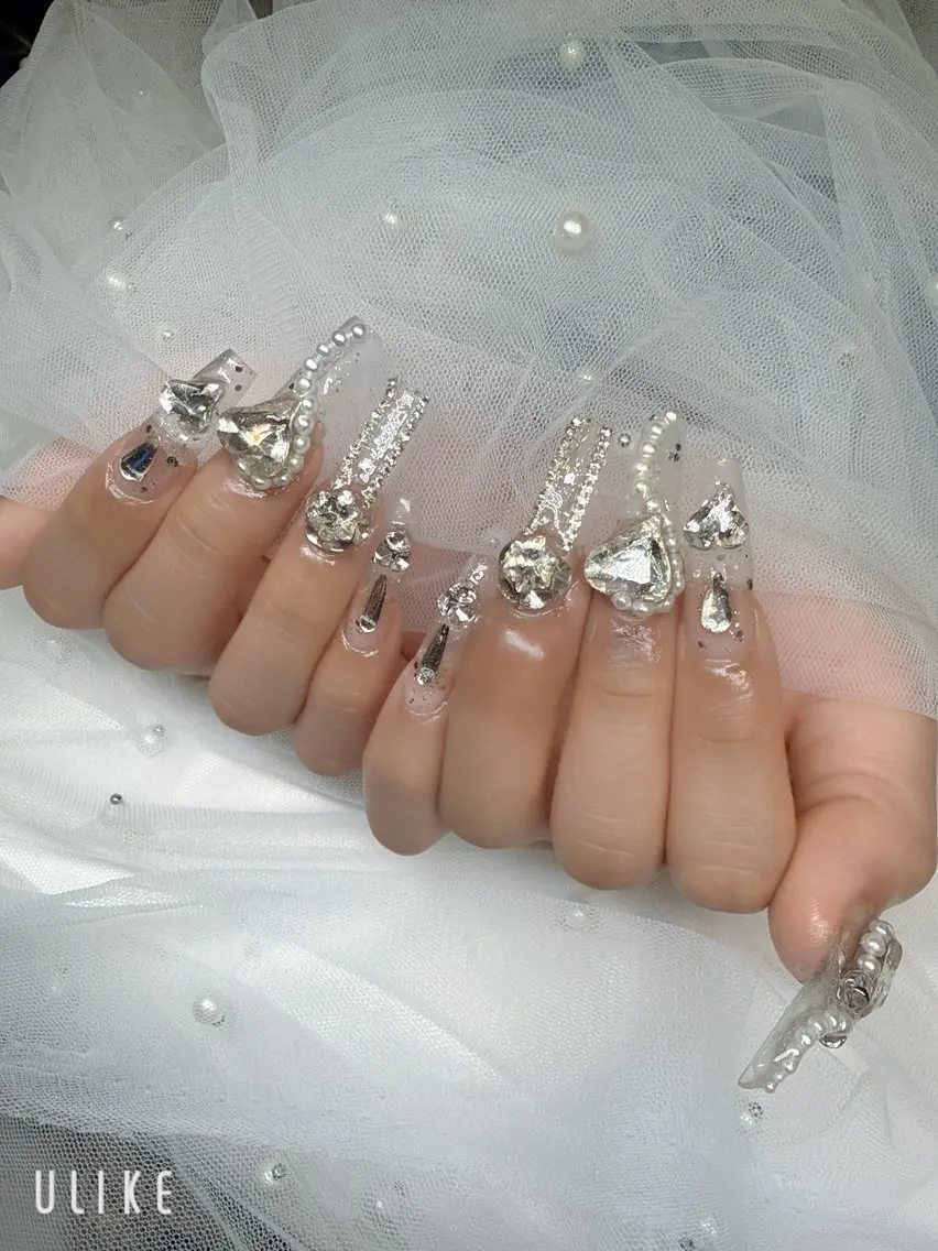 ネイル クリアネイル 持ち込み ハンドネイル Eclat さやのネイルデザイン