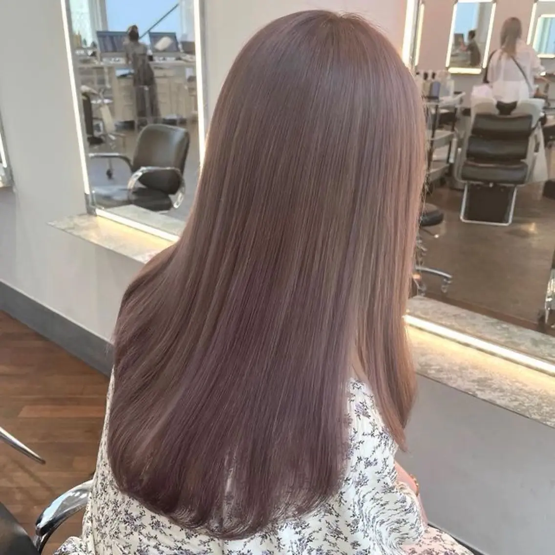 ロング カット ヘアカラー トリートメント 🦋高屋敷陸🦋 レイヤー/ハイトーンのヘアスタイル