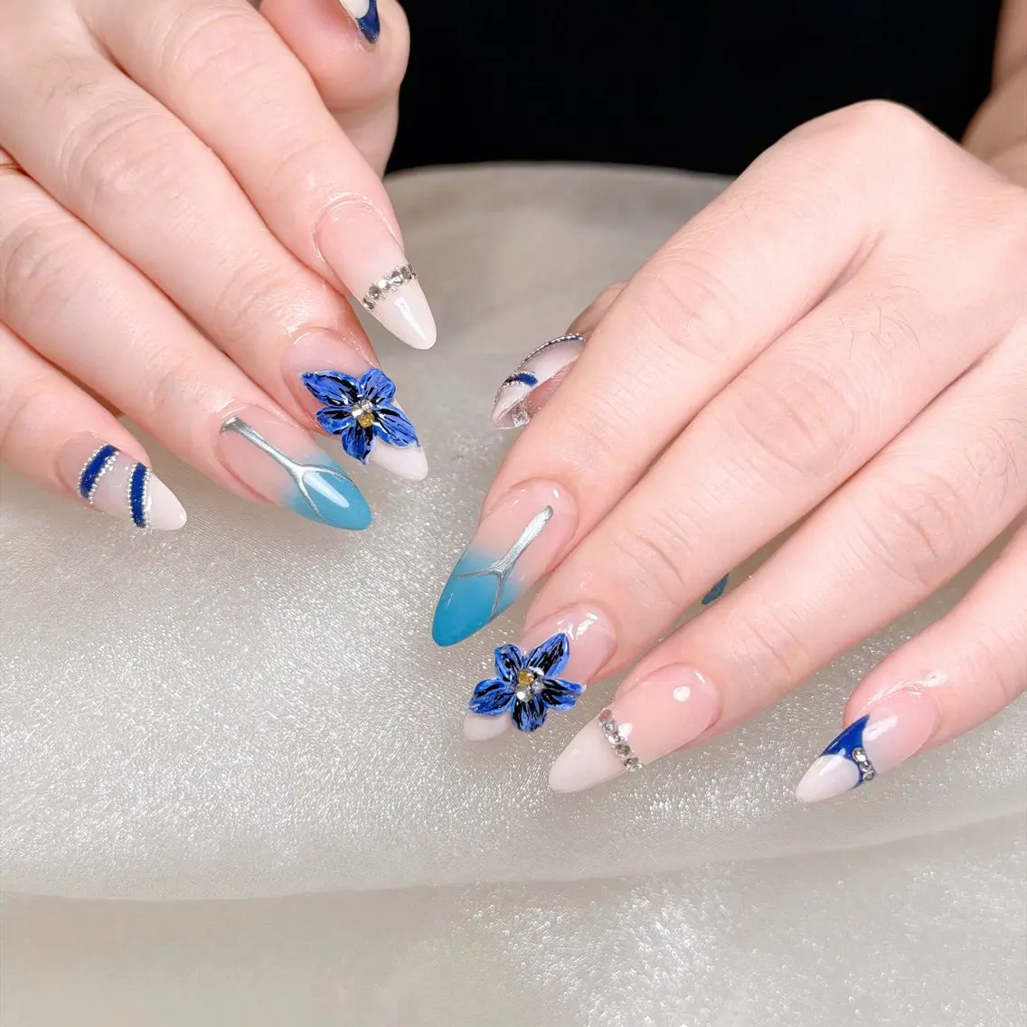 ネイル ネイル👑クイーンズ NailQueensのネイルデザイン