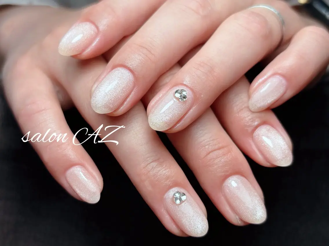 ネイル オフィスネイル ストーンネイル ハンドネイル salon AZのネイルデザイン