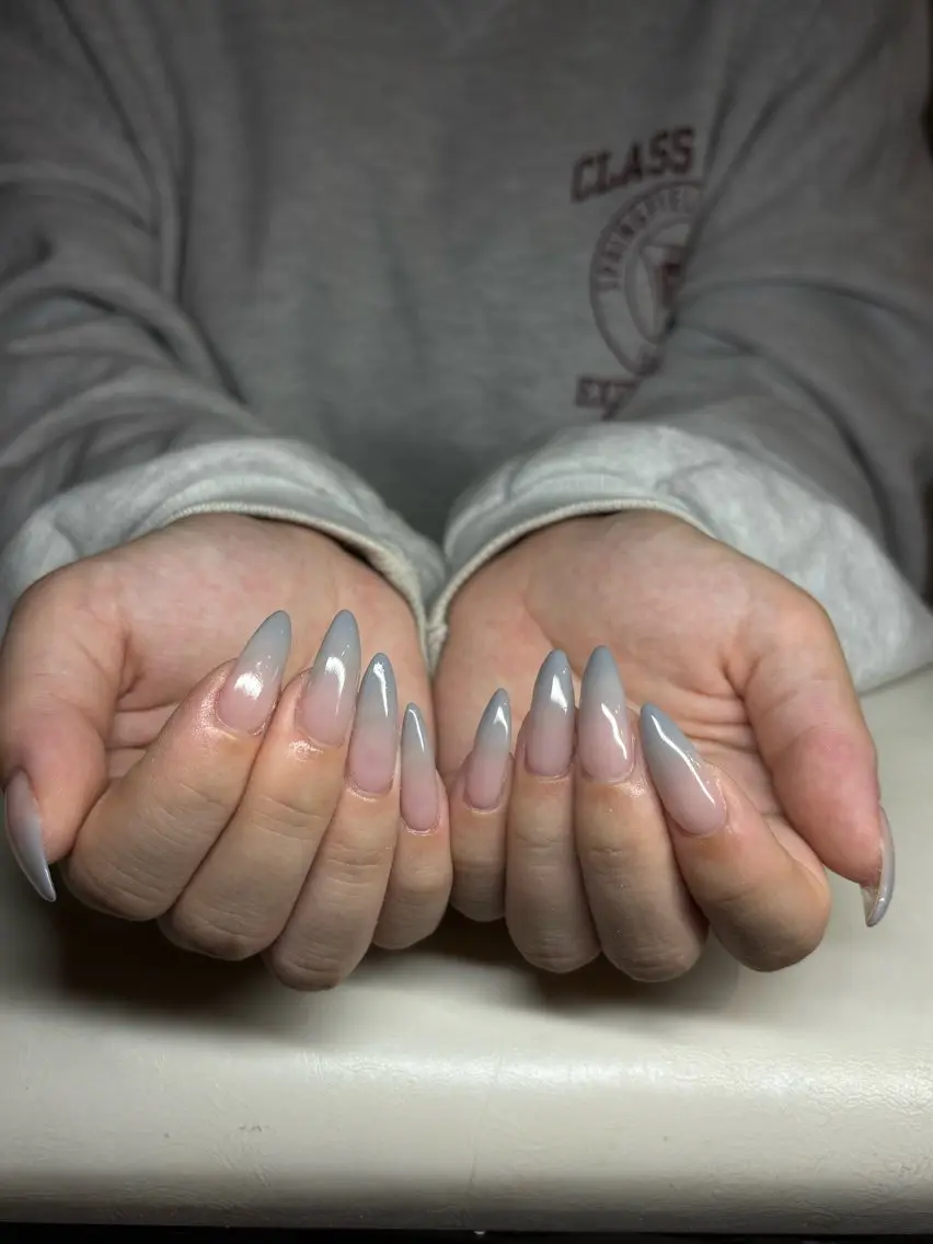 ネイル グラデーション IROHA NAIL Rinonのネイルデザイン