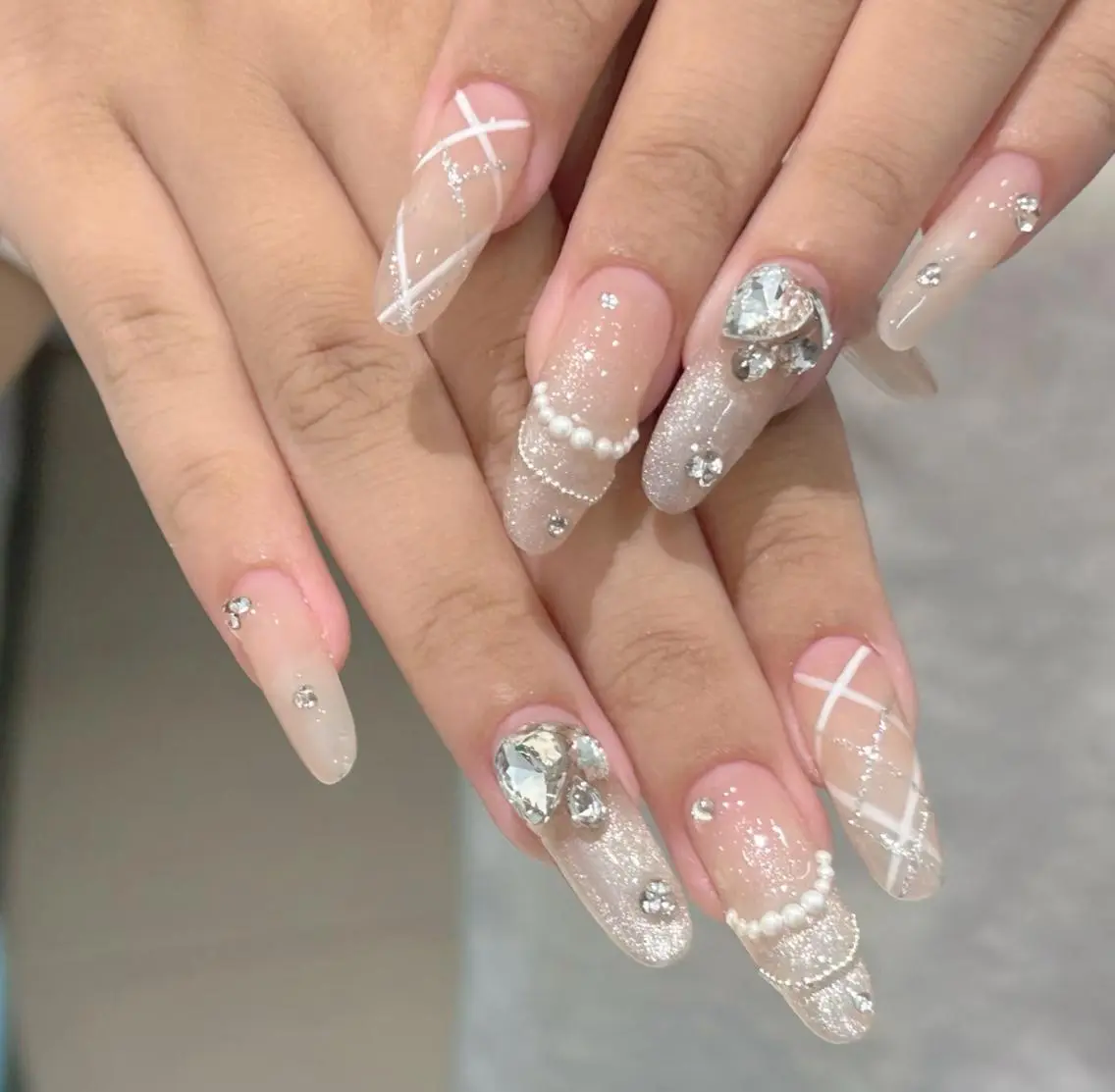 ネイル ハンドネイル ハンドケア 🍑 momo_nailのネイルデザイン