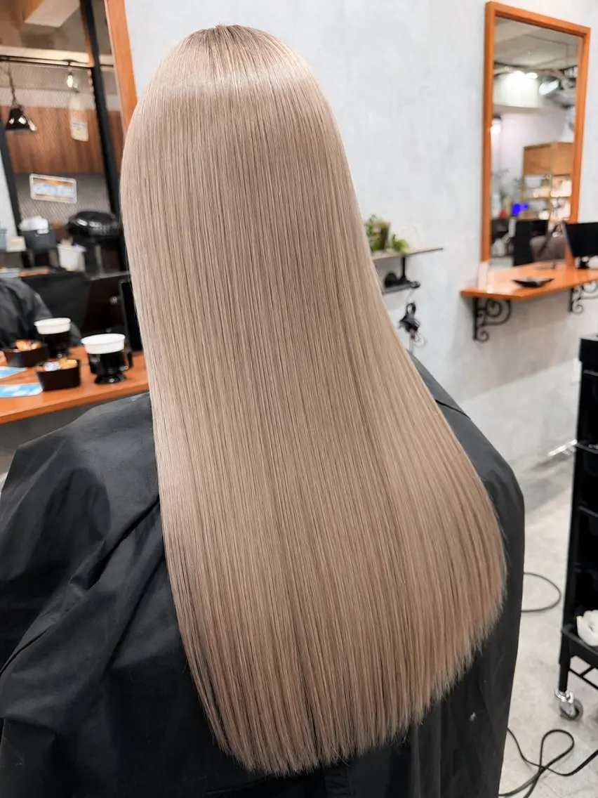 ロング カラー ヘアカラー C'LD Hair トモヤのヘアスタイル