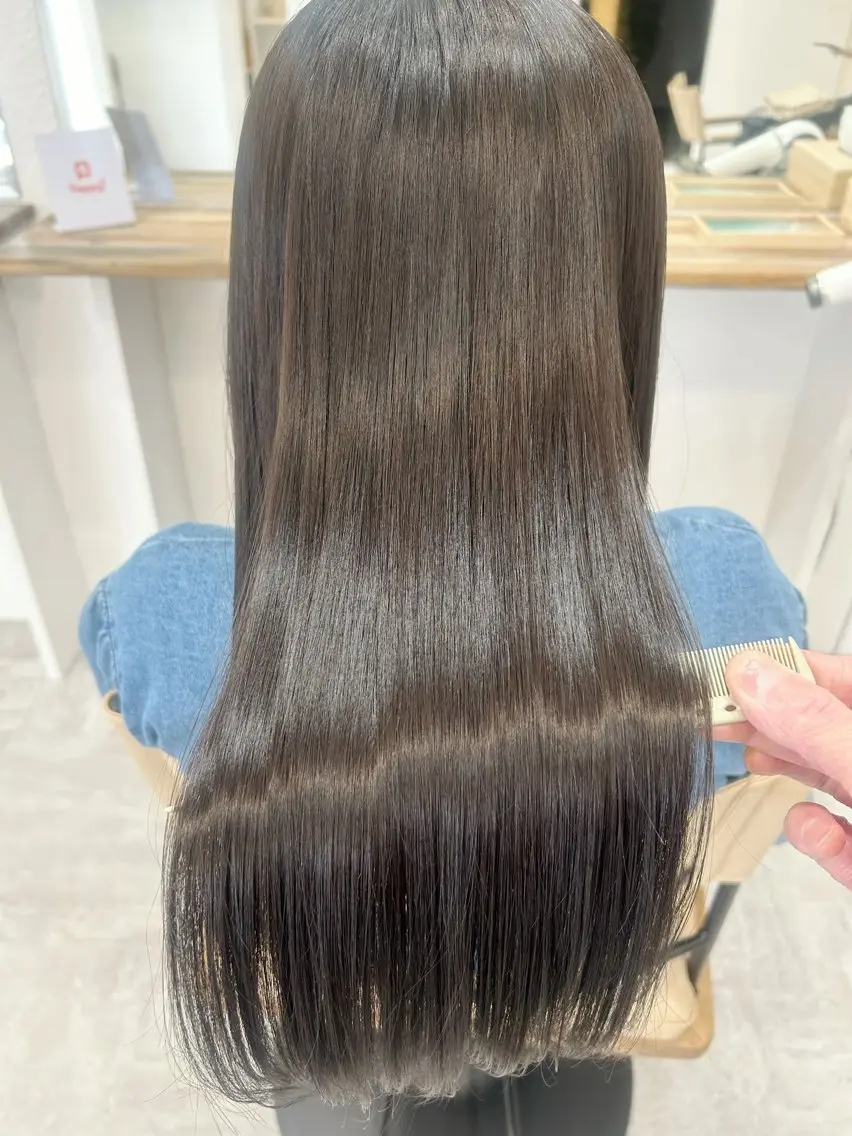 セミロング 名古 俊一のヘアスタイル