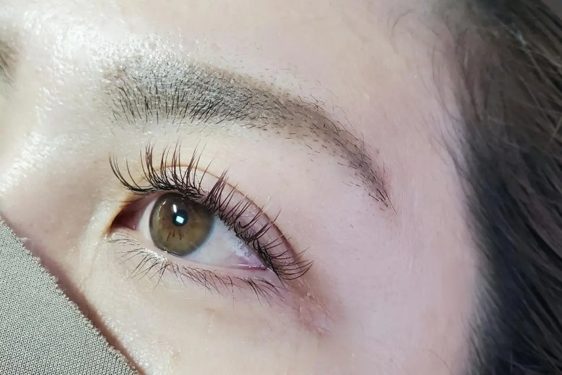 マツエク・マツパ カラーマツエク SAKI eyelashのマツエク・マツパデザイン
