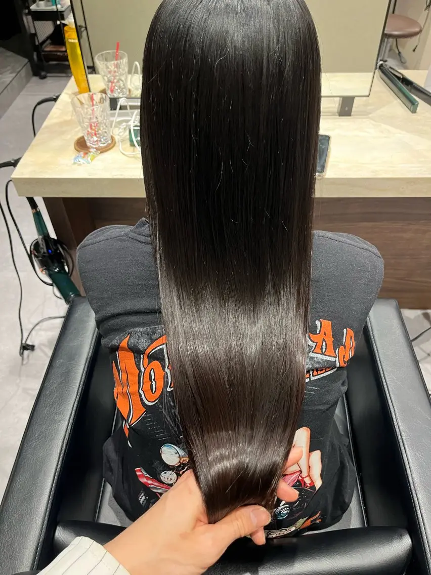 ロング 吉原 星稀のヘアスタイル