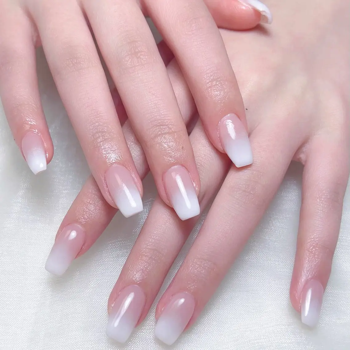 メンズ ネイル メンズ韓国風 アートネイル オーロラネイル ガーリー キラキラネイル ハンドネイル Nail salon 木にいるのネイルデザイン