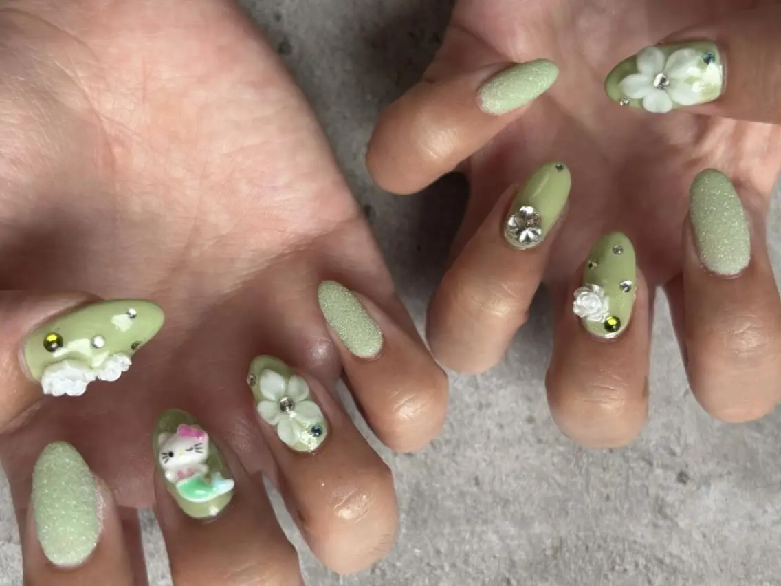 ネイル ハンドネイル フットネイル nail salon mieux(ミュー)のネイルデザイン