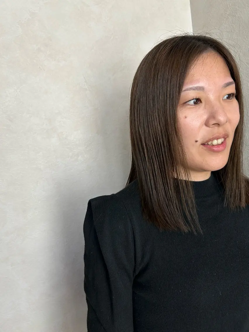 ミディアム カラー ブラウンカラー 透明感カラー オリーブブラウン オリーブグレー トリートメント カット ヘアカラー 児玉 りなのヘアスタイル