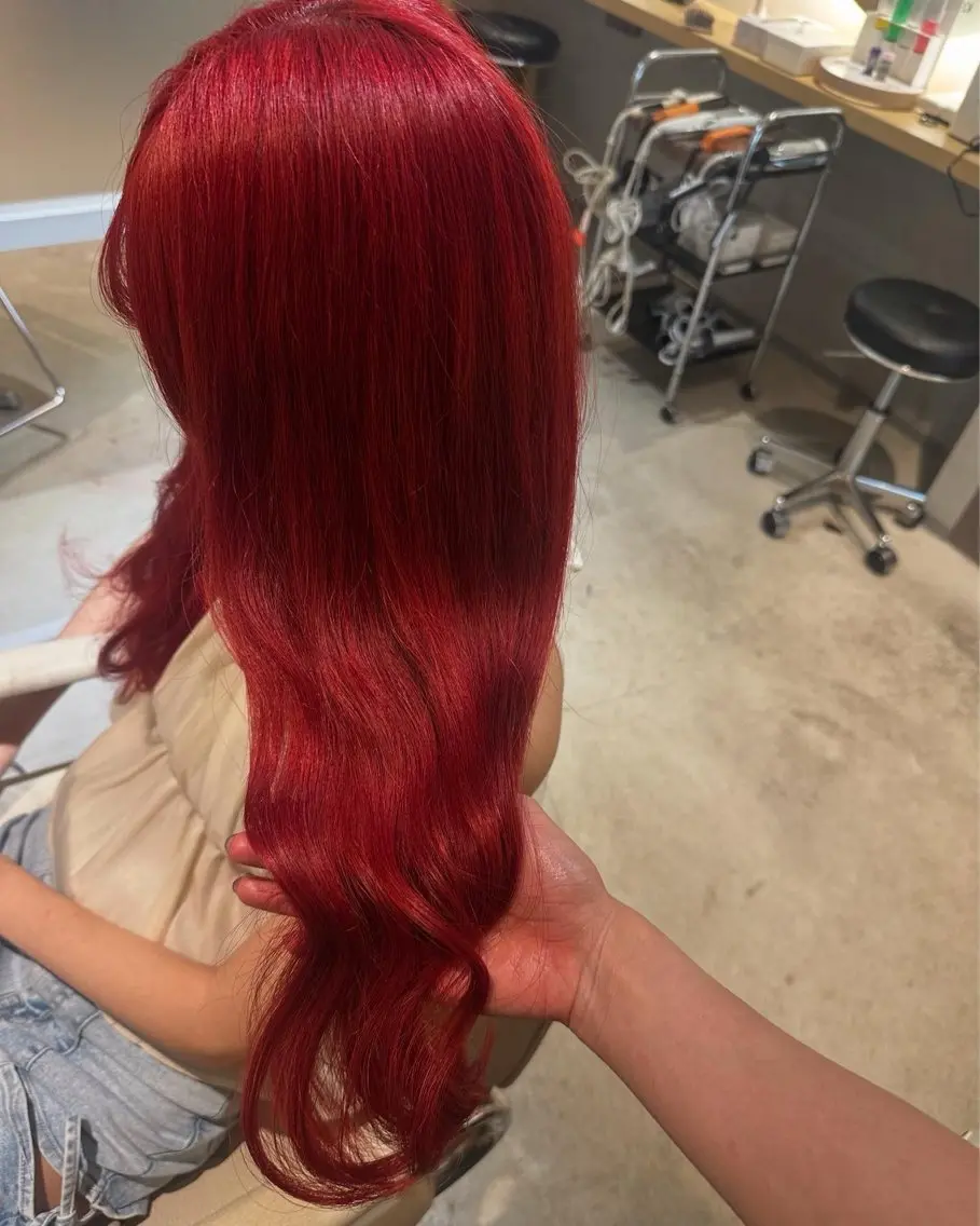カラー カット ヘアカラー トリートメント 渡辺 麻衣のヘアスタイル