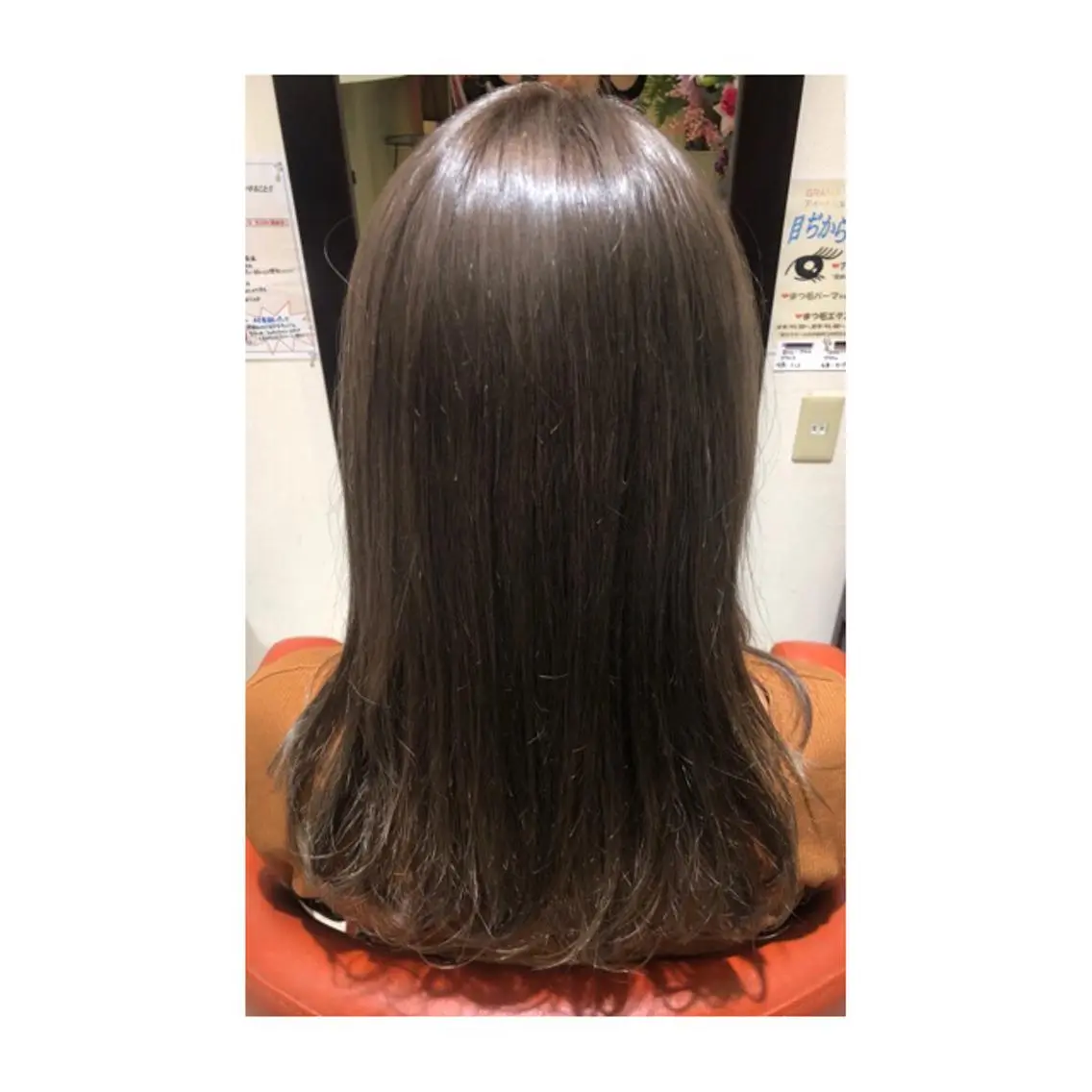 セミロング カラー ブリーチ グレージュ カット ヘアカラー トリートメント 🦋NAKAMURA 🦋のヘアスタイル