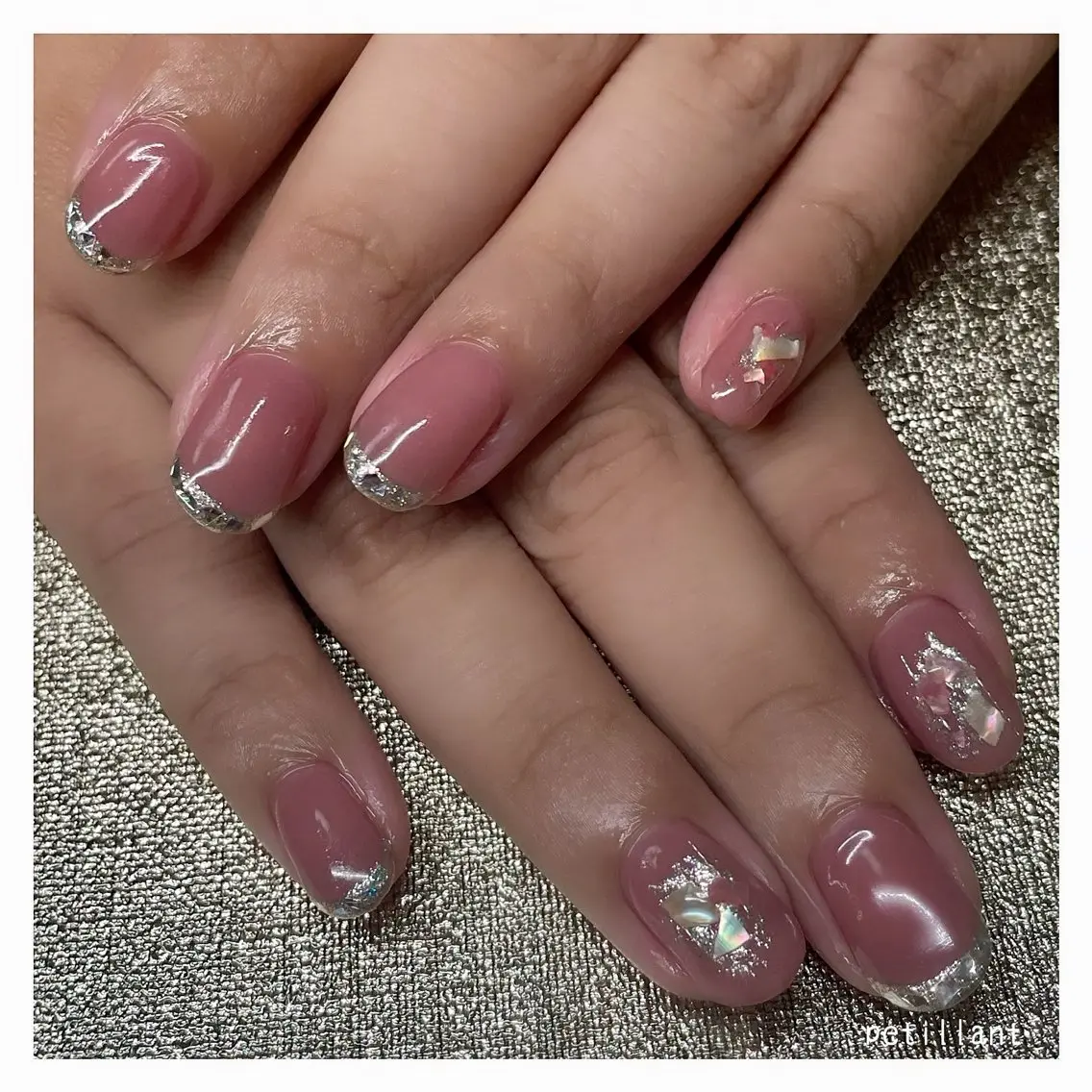 ネイル アートネイル フレンチネイル ガラスフレンチ nail salon petillantのネイルデザイン