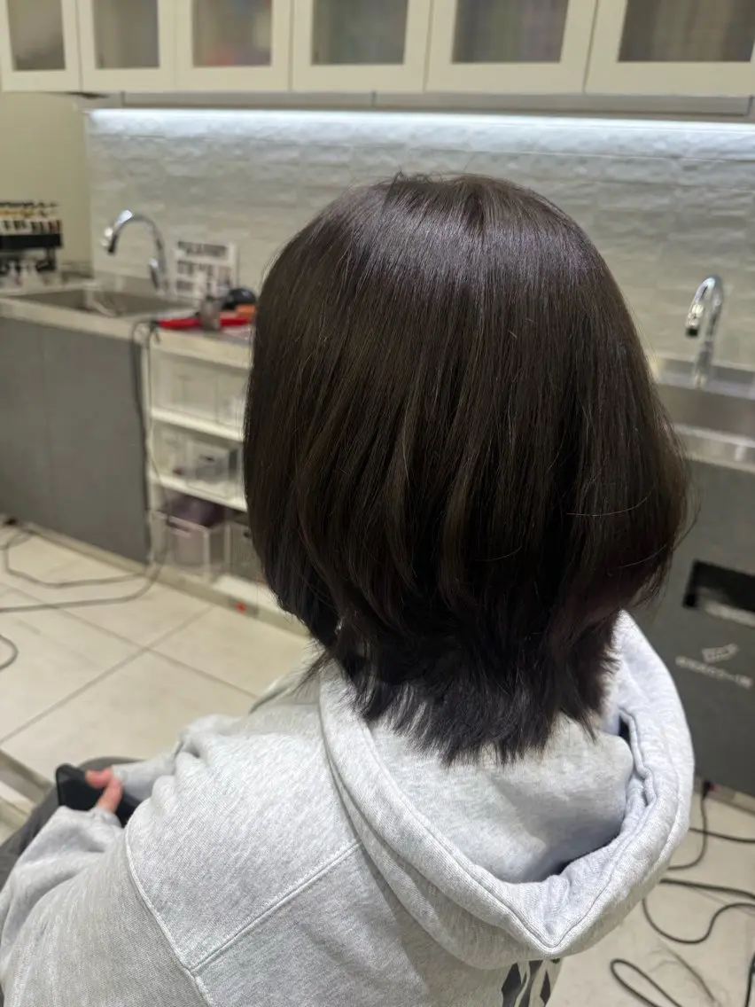 ミディアム カット littleesta 那月のヘアスタイル