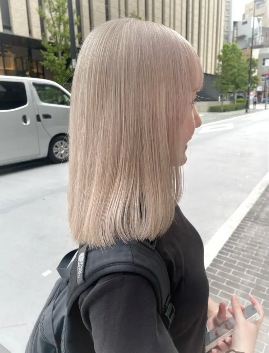 【ご新規様🆗!!】 ☦️ブリーチリタッチのみ(抜きっぱなし)➕3stepトリートメント☦️の写真
