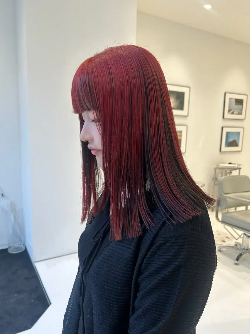 ミディアム ヘアカラー cono noughtのヘアスタイル
