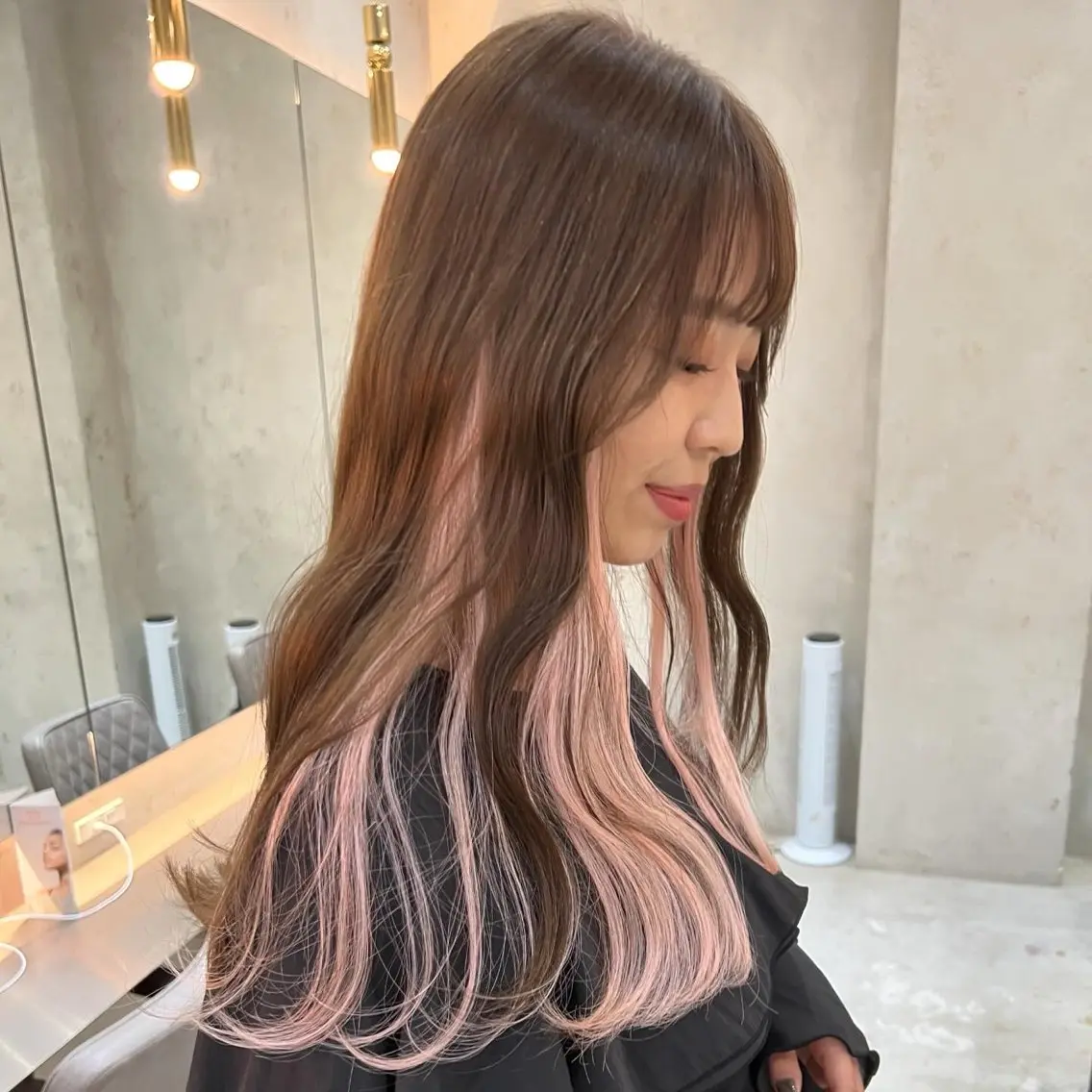 ロング カラー ハイトーンカラー ピンクカラー カット ヘアカラー トリートメント ブリーチ特化 梅田本多翔のヘアスタイル