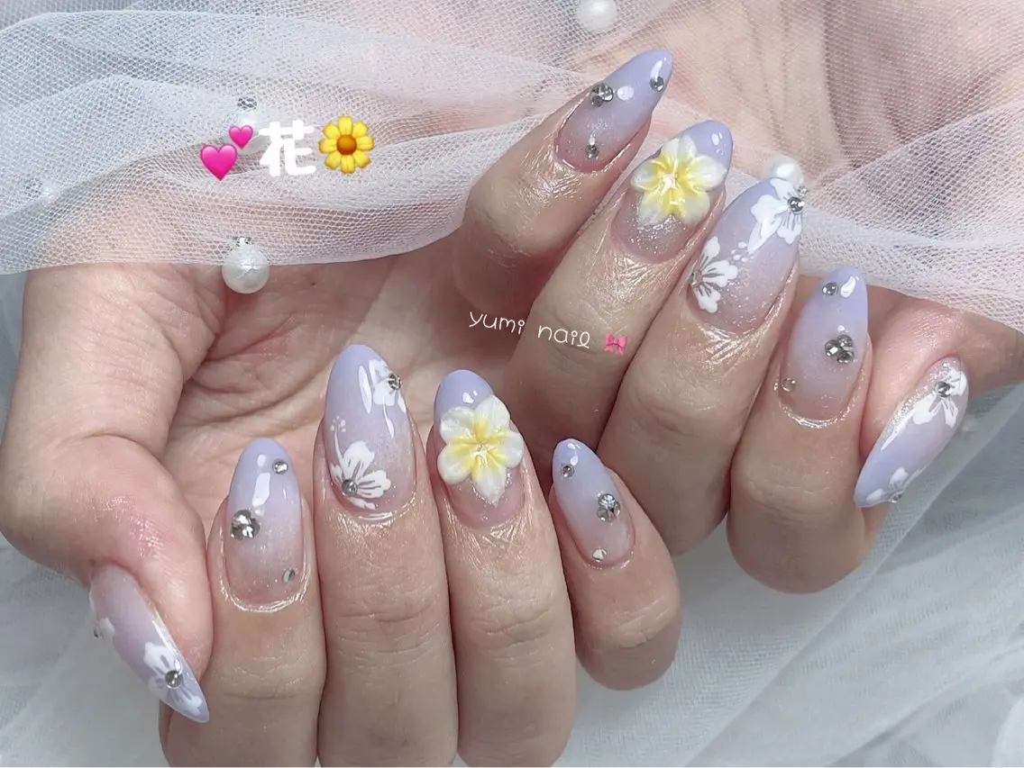 ネイル ハンドネイル 𝐲𝐮𝐦𝐢🎀 長さ出しデザイン専門のネイルデザイン