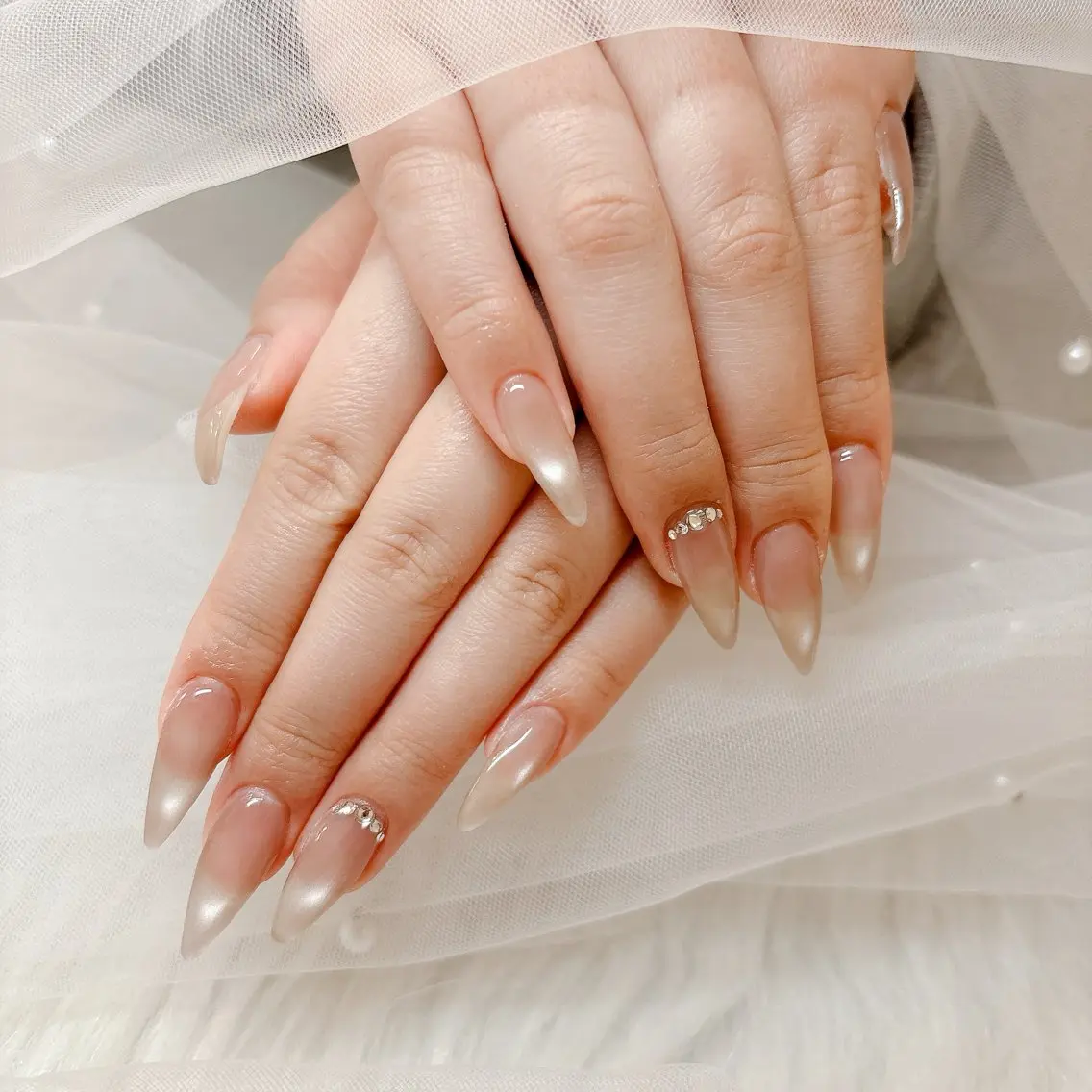 ネイル ワンホンネイル ハンドネイル 中野駅徒歩5分💅 ラクロレのネイルデザイン