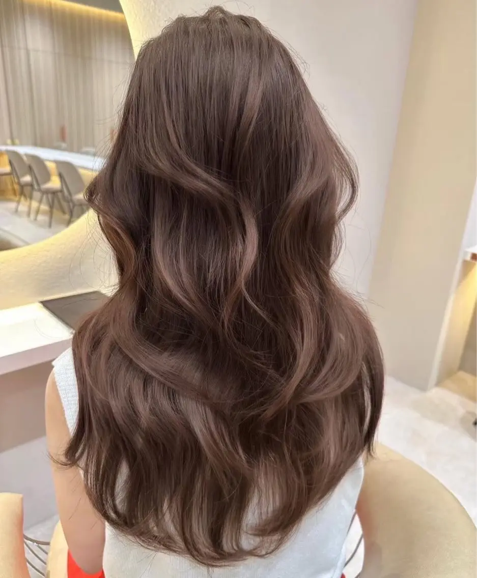 セミロング カラー カット ヘアカラー トリートメント 興津/韓国レイヤー ダブルカラー美髪縮毛のヘアスタイル