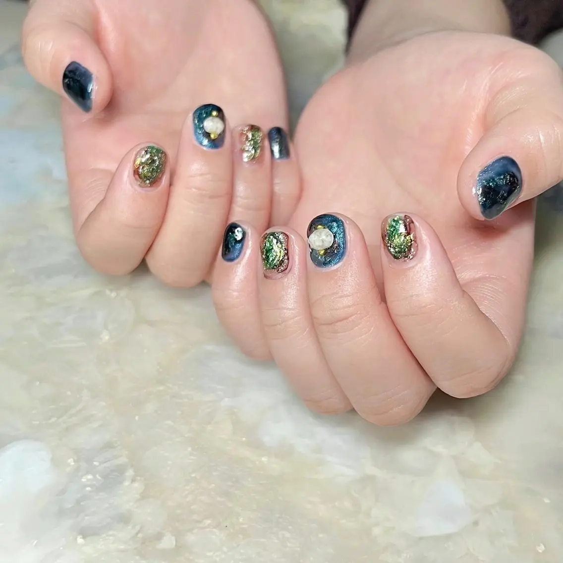 ネイル マグネットネイル ニュアンスネイル ショートネイル gemickle nailのネイルデザイン