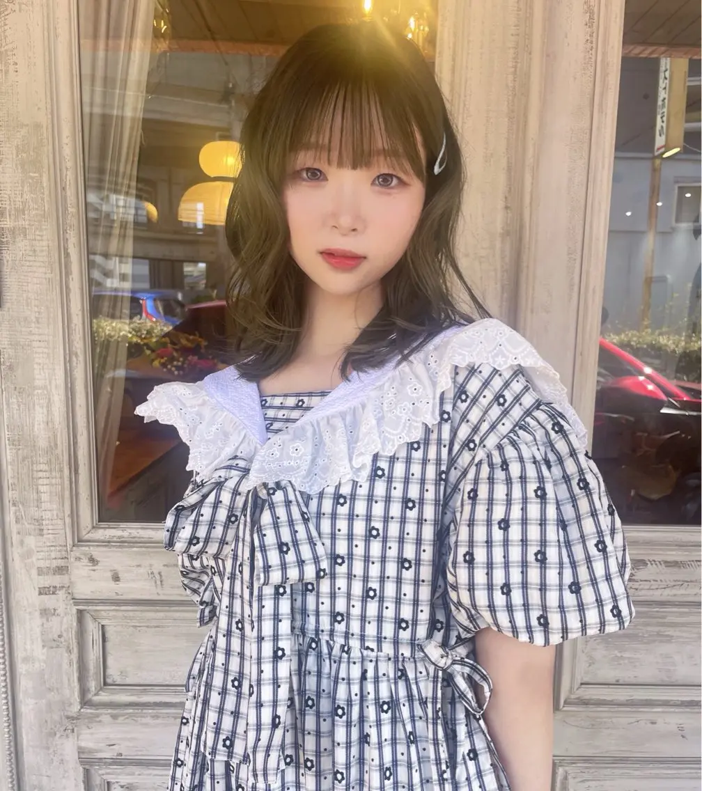 ケアカラー+オリジナルトリートメント+前髪/顔周りカットの写真