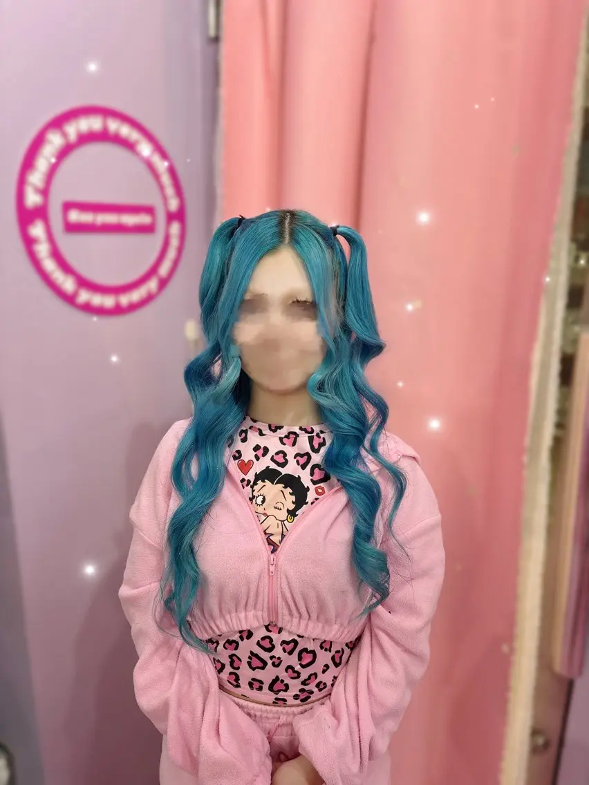 ♡🍓ブリーチカラー🍒♡【 ブリーチ+ワンカラー+トリートメント+カット⠀】の写真