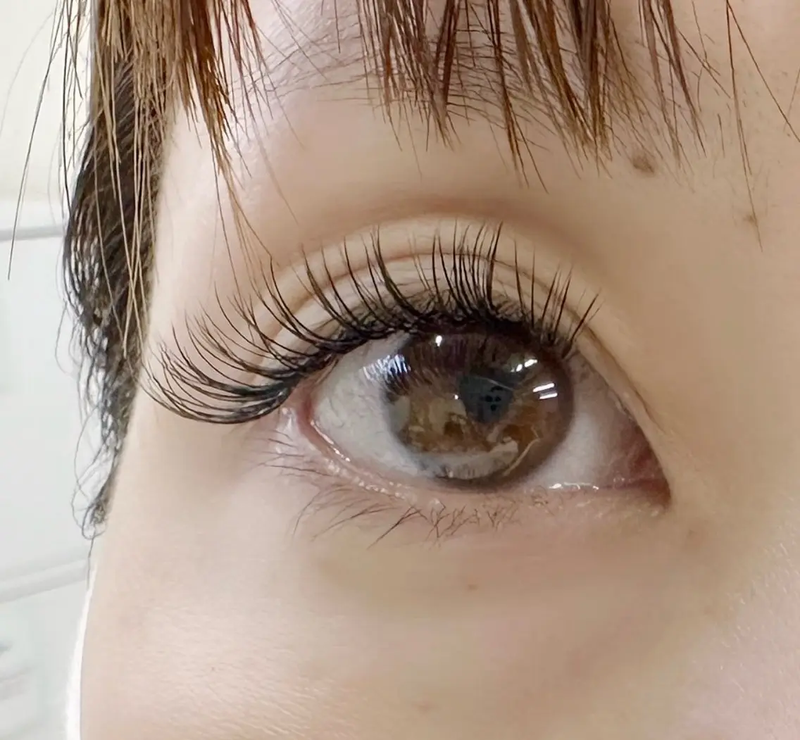 【エクステ👀🧡】フラットラッシュ100本の写真