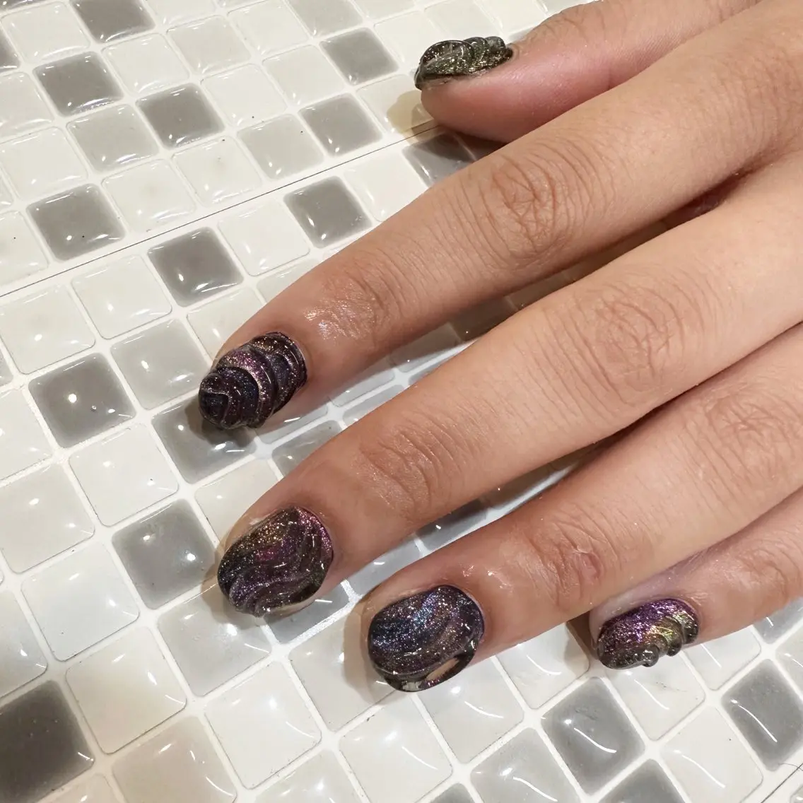 ネイル アートネイル マグネットネイル nailist yuiのネイルデザイン