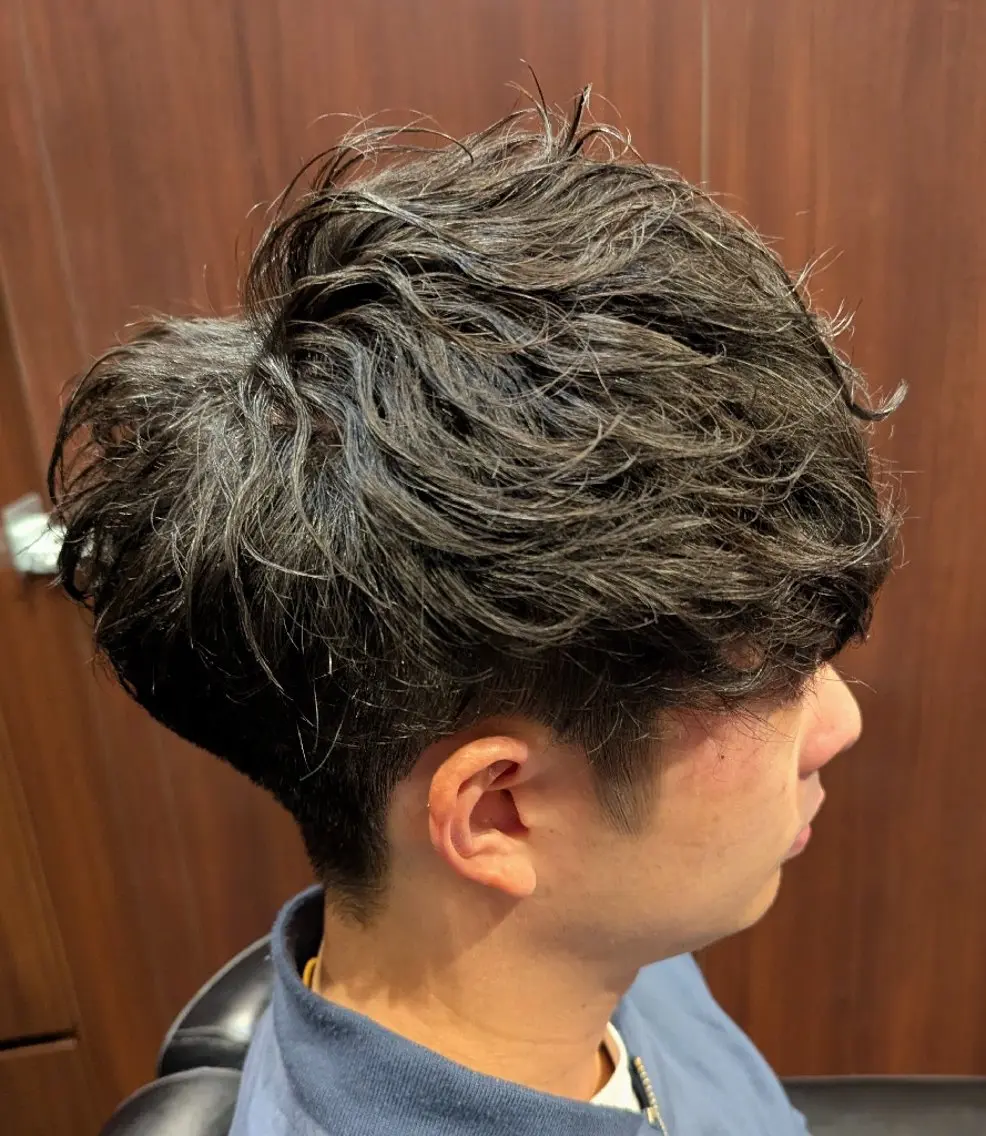 ミディアム ミディアムパーマ カット パーマ 横須賀和也 ヒロ銀座一丁目のヘアスタイル