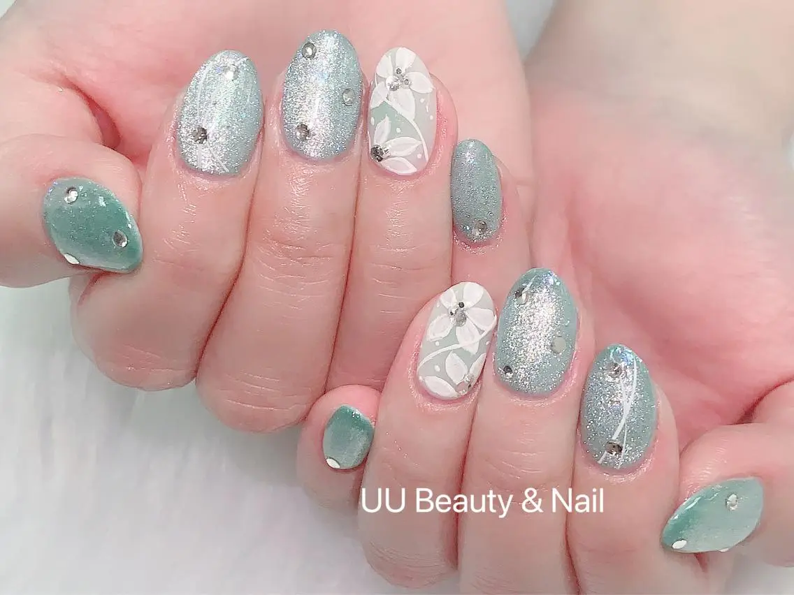 ネイル ハンドネイル UU Beauty &Nailのネイルデザイン
