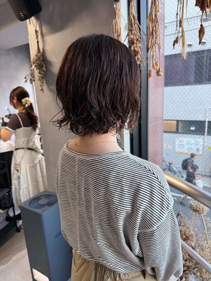 ミディアム パーマ カット パーマ ウルフ レイヤー パーマ🪐MANAのヘアスタイル