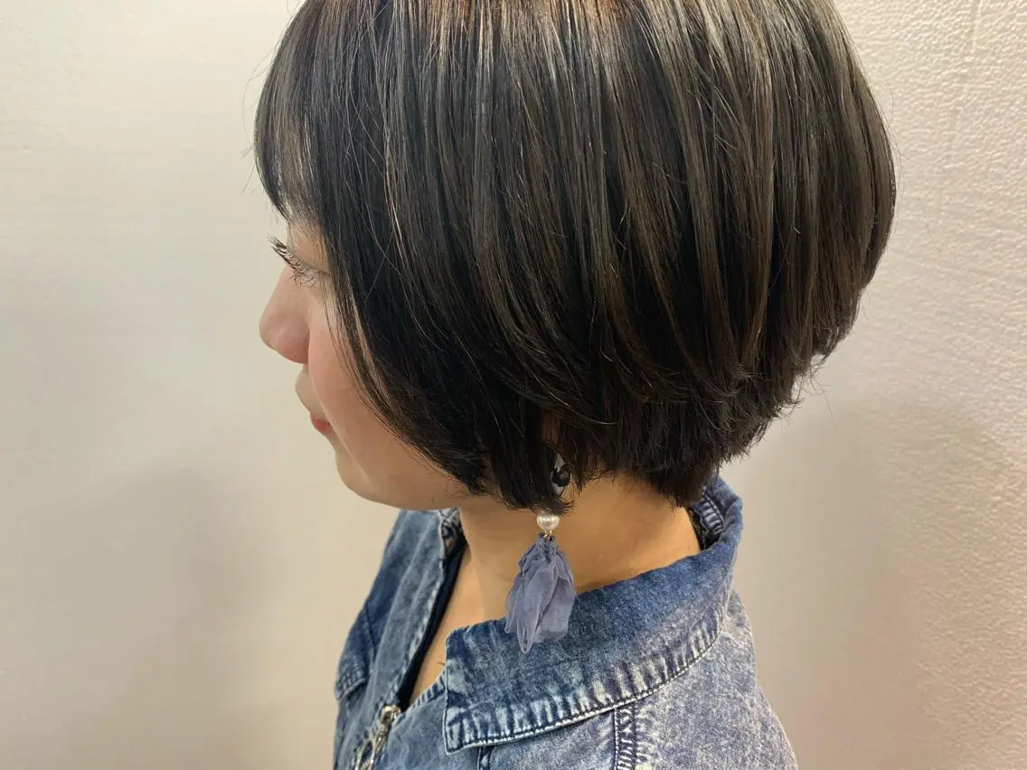 ショート カラー ショートヘア カット ヘアカラー トリートメント 【Uneユヌ】菊地 春那のヘアスタイル